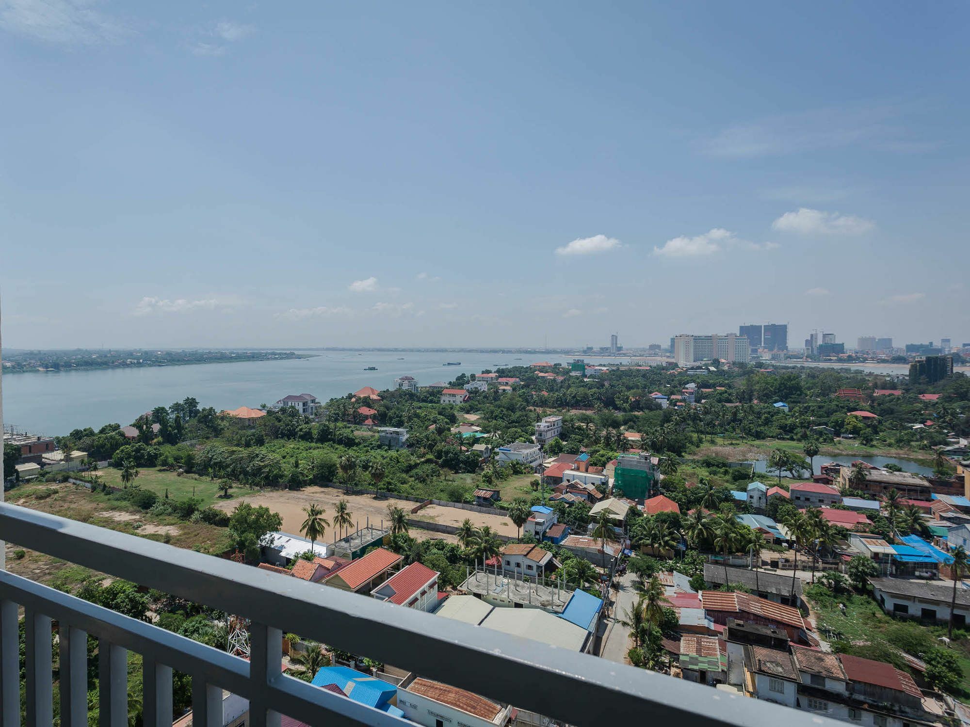Mekongview 2 Condotel Phnom Penh Zewnętrze zdjęcie